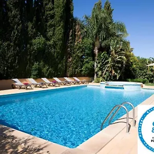 https://parque-das-laranjeiras.hotelaalgarve.com